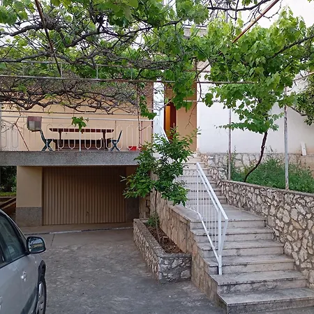 Sunny With 3 Bedrooms Appartement